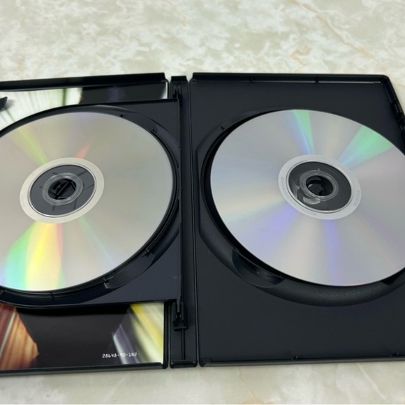 Matrix Trilogy DVD Set - Picture 11 of 16